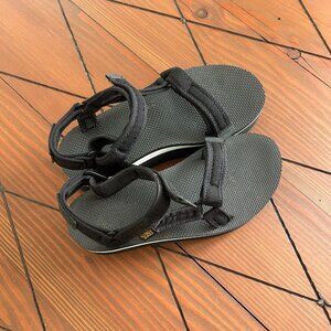 Teva Platform Sandal Women's Size 9 Black with white band